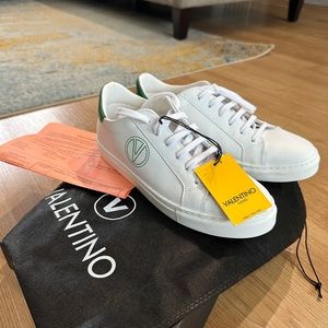 Valentino shoes size 10